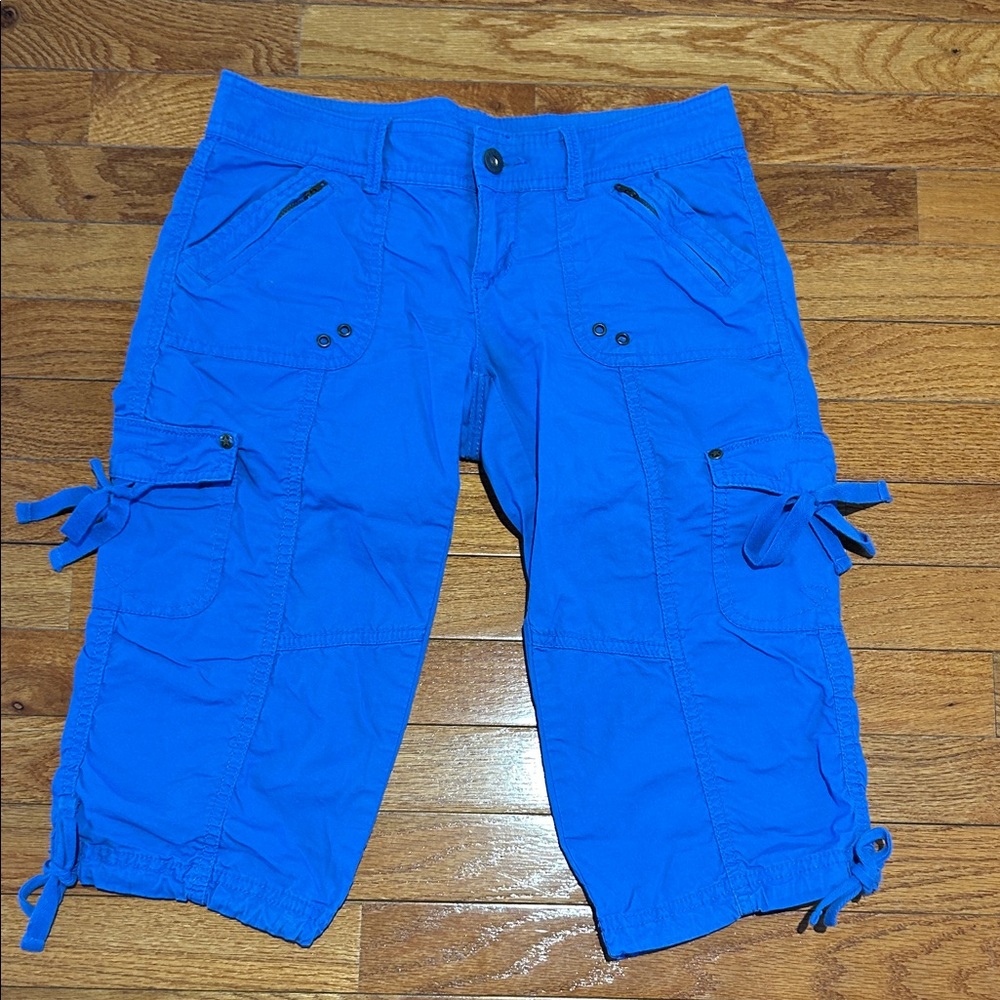 Arizona Jean Company Women's Blue Capris
